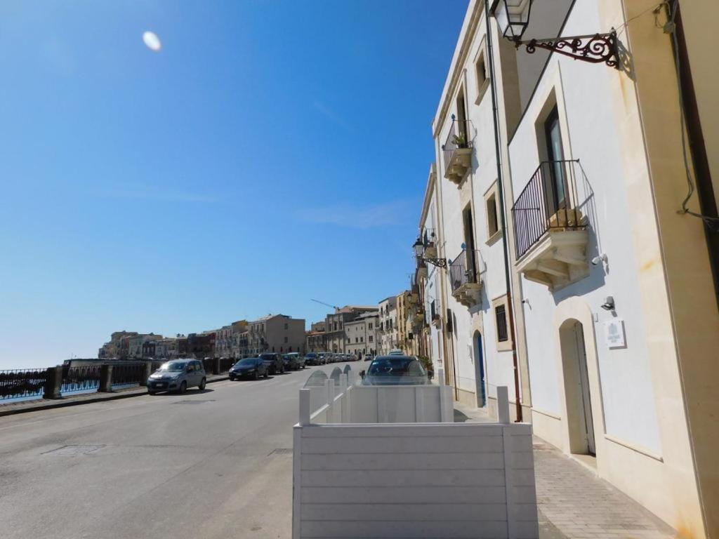 Le Meraviglie Del Lungomare Villa Сиракуза Екстериор снимка